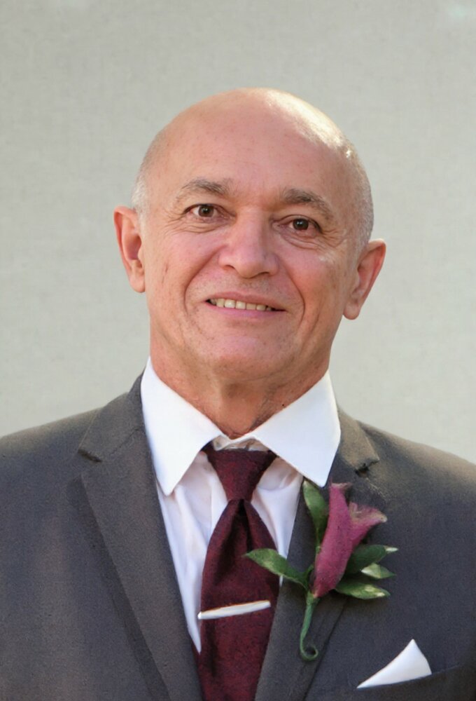 Ismael Cabrera